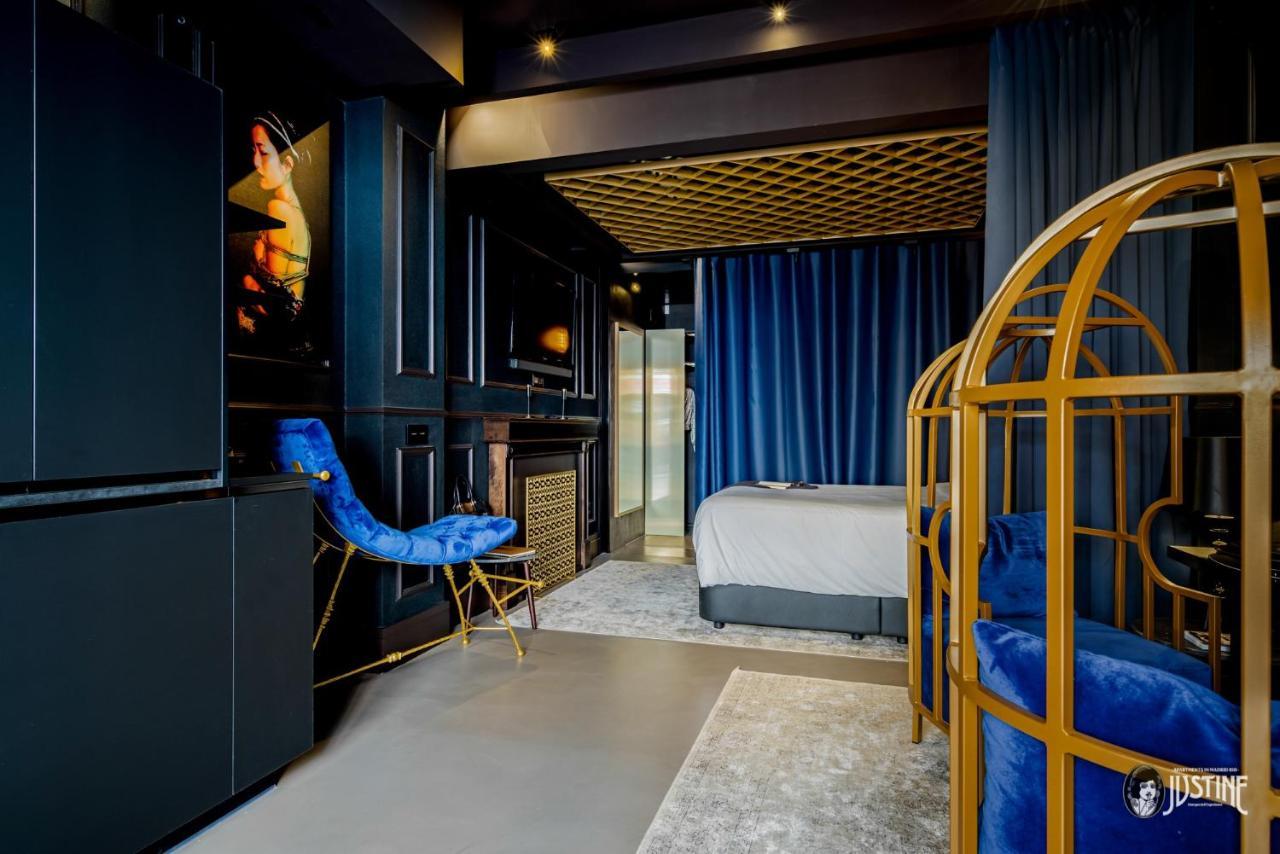Suite Shibari by Justine Apartments Sobria Elegante y Pecaminosa Apartamento turístico en Madrid Río Exterior foto