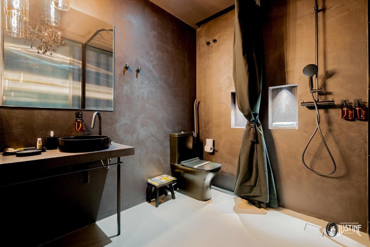 Suite Shibari by Justine Apartments Sobria Elegante y Pecaminosa Apartamento turístico en Madrid Río Exterior foto